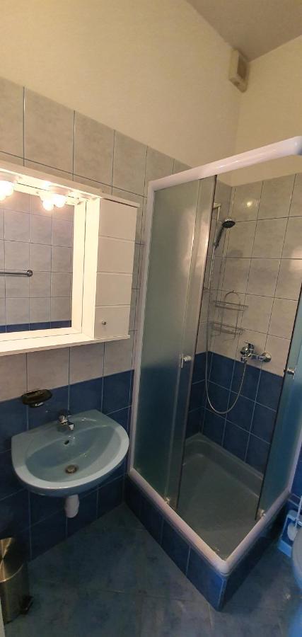 Apartmani Krajnovic Fažana Exterior foto