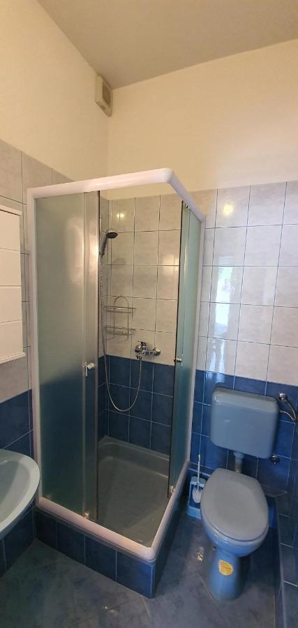 Apartmani Krajnovic Fažana Exterior foto